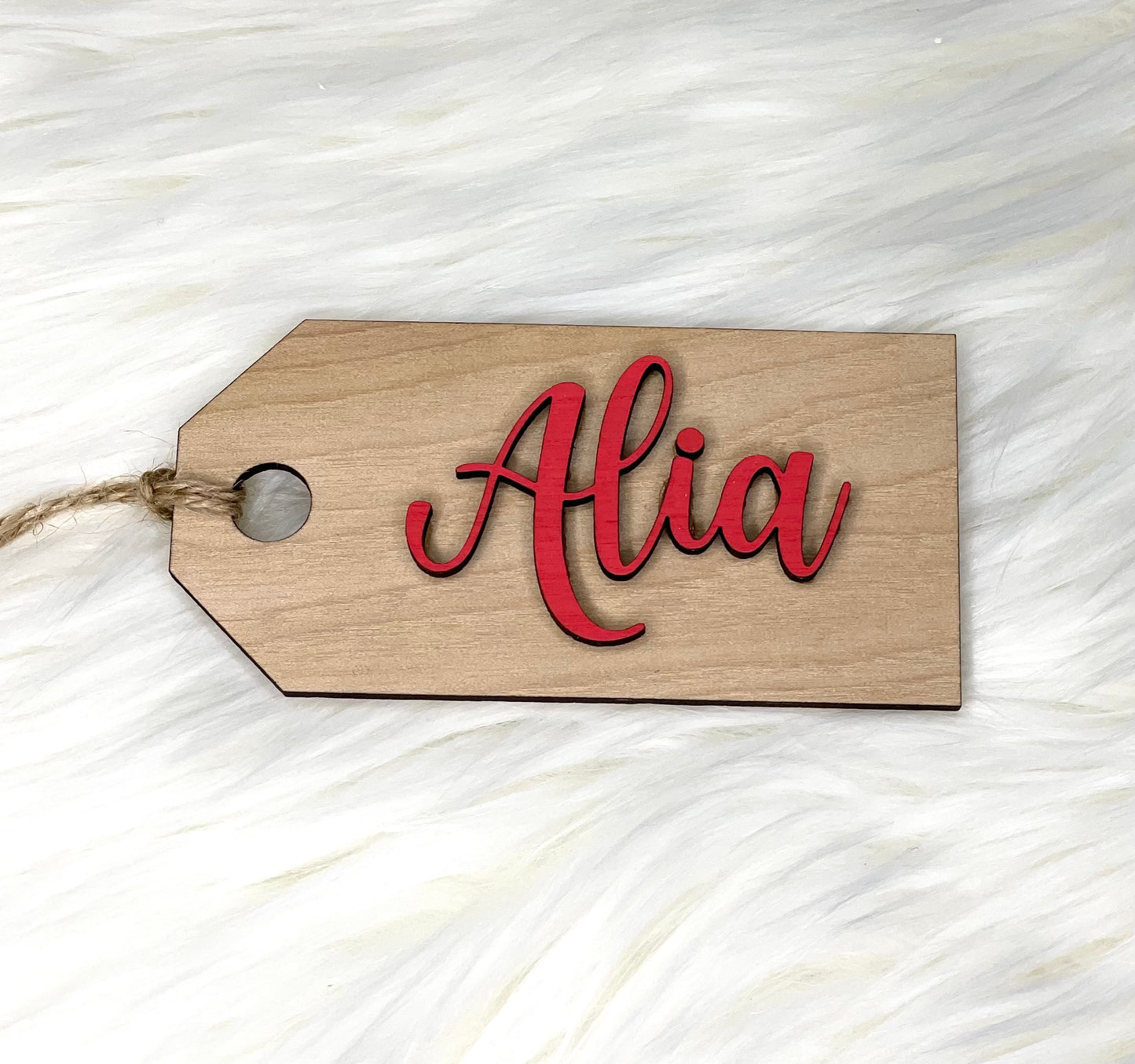 Wooden stocking tag without beads