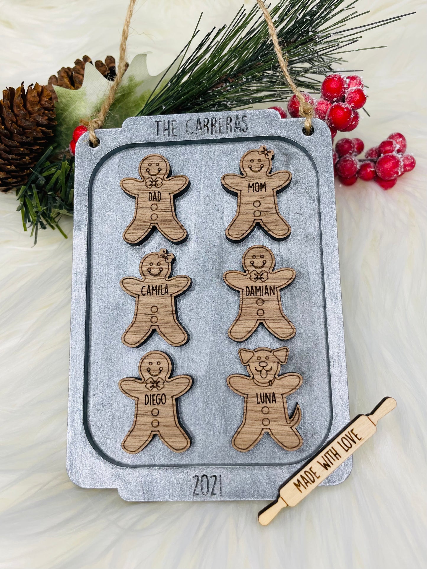 Gingerbread Family Ornament